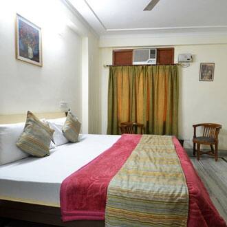 Hotel Corporate Blue, New Delhi 5
